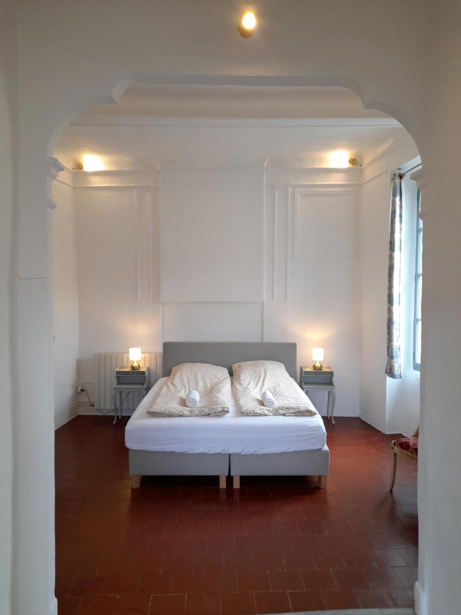 La Tour De Pezene Bed & Breakfast Anduze Rom bilde