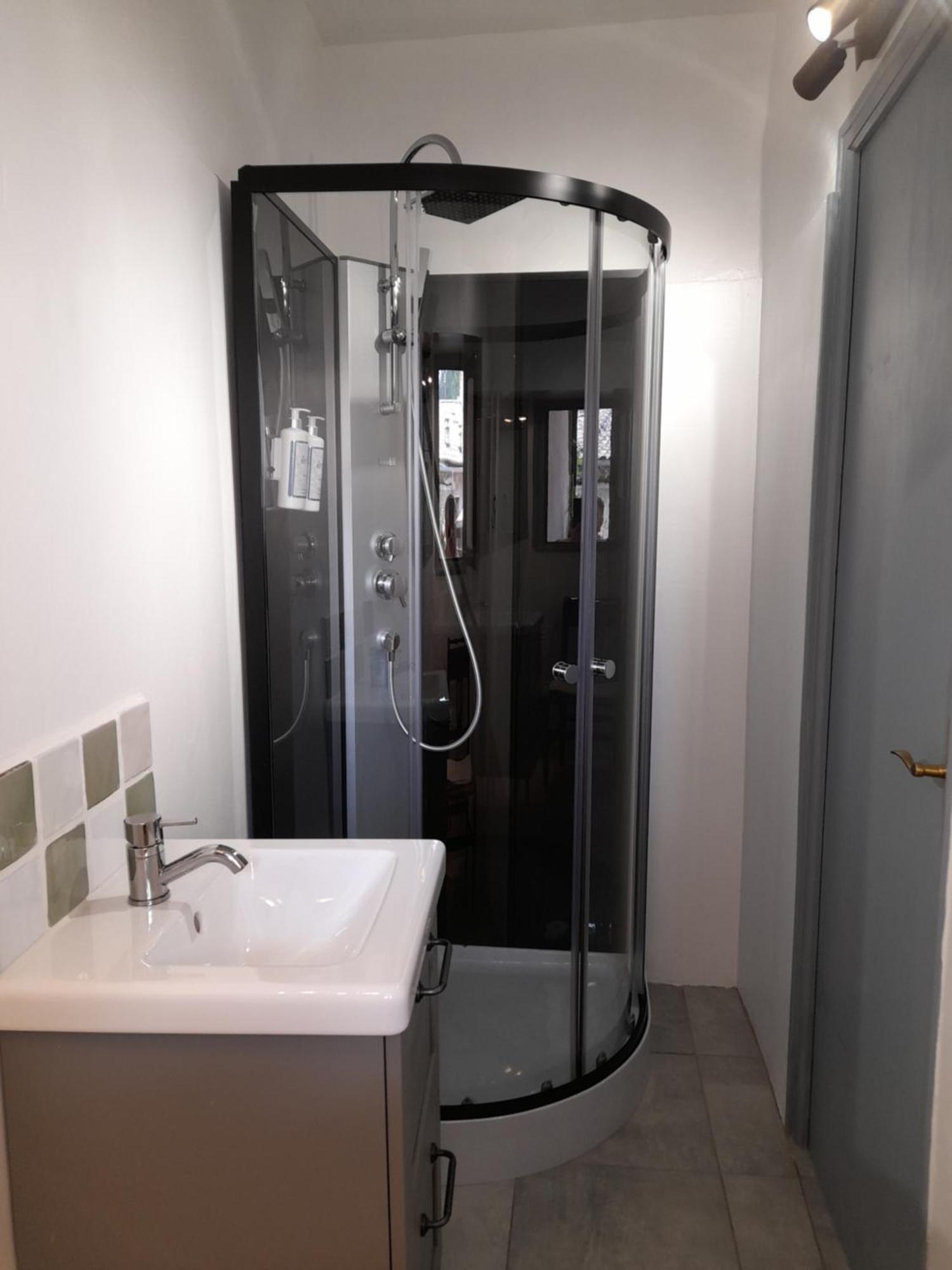 La Tour De Pezene Bed & Breakfast Anduze Rom bilde